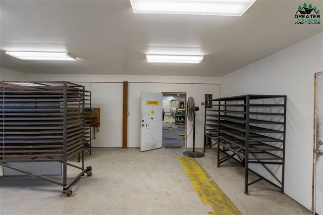 1200 Queens Way, Fairbanks, AK 99701